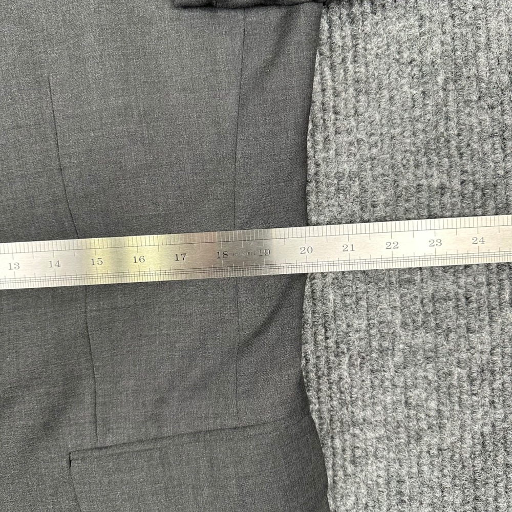 Jos. A. Bank Blazer Suit Jacket Mens 41R Gray 100% Wool 2-Button - Picture 8 of 13